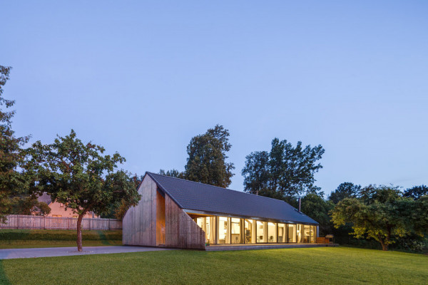 Family house in Pavilnys, © Norbert Tukaj, Photographer: Norbert Tukaj