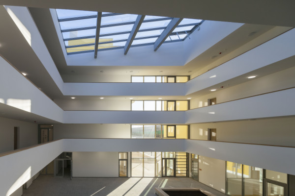 Wohnbau In der Wiesen, Atrium, © Rupert Steiner, Photographer: Rupert Steiner