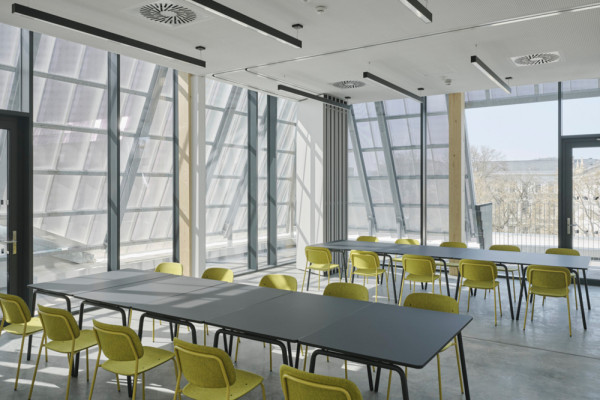 Konferenzdeck, © David Schreyer, Photographer: David Schreyer