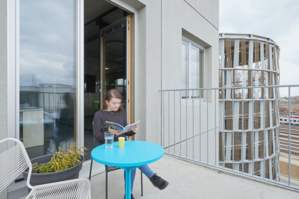 Balcony (one of two), © PLOV Architekten ZT GmbH, Photographer: Andreas Buchberger