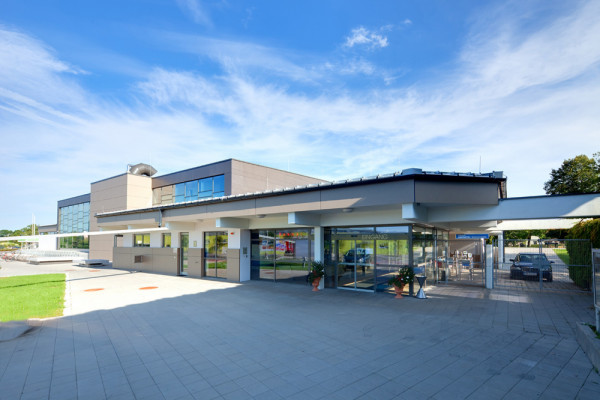 entry indoor pool, © schimek ZT gmbh, Photographer: schimek ZT gmbh