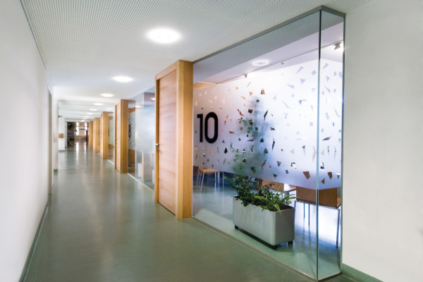 BHGU_Bürgerservicestelle, Picturerights © Gyüre | Picture © Alex Karelly_lupispuma BHGU_Bürgerservicestelle, Picturerights © Gyüre | Picture © Alex Karelly_lupispuma