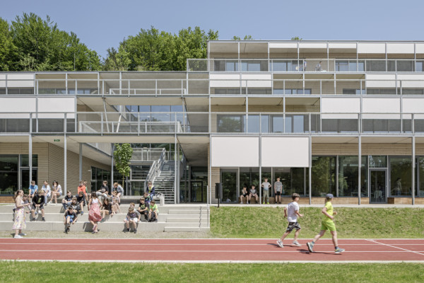 facadeview.jpg, Picturerights © hertha hurnaus