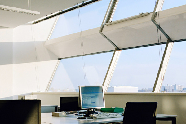 Büroraum, Picturerights © Hertha Hurnaus