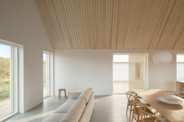House in Rörum - Living room and dining area, Picturerights © Fors Arkitekter | Picture © Markus Linderoth House in Rörum - Living room and dining area, Picturerights © Fors Arkitekter | Picture © Markus Linderoth
