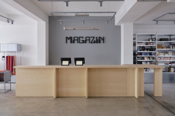 Sales counter, Picturerights © Lukas Schramm