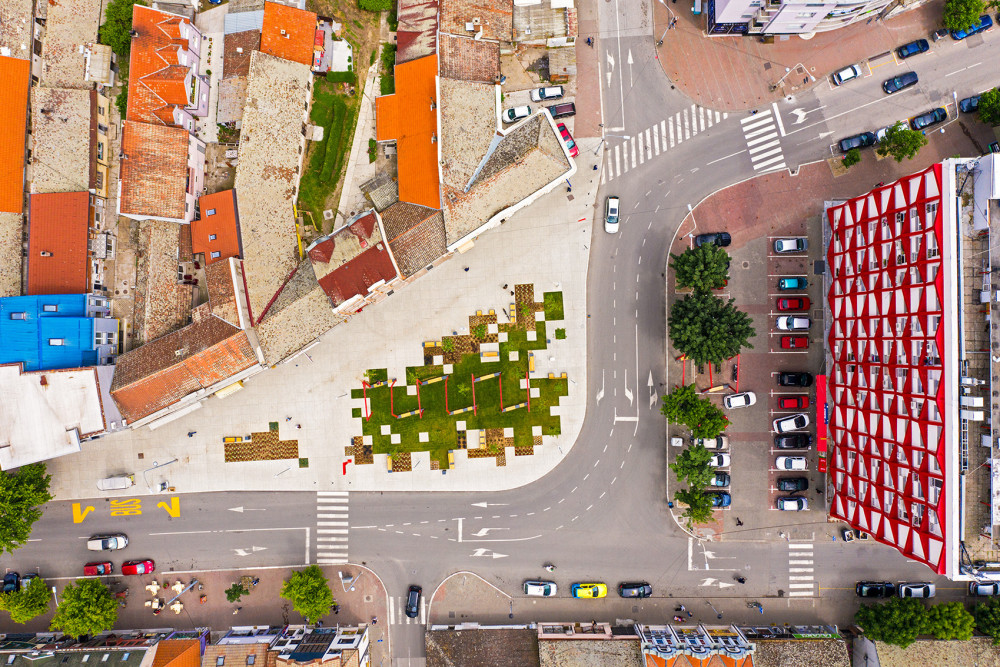 Vinaver square 1, Picturerights © MZ Studio Architecture | Picture © Djordje Djeric