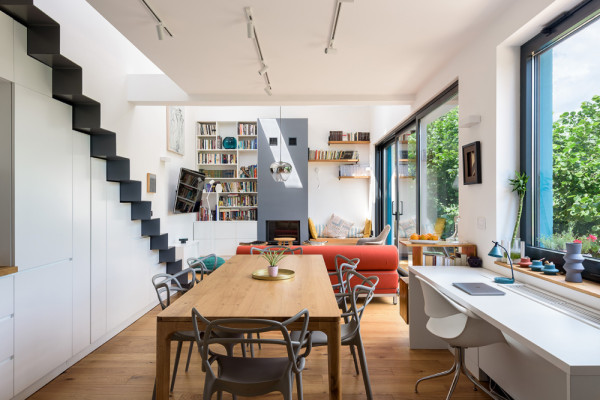 Interior - dining space, Picturerights © MZ Studio Architecture | Picture © Milos Martinovic Interior - dining space, Picturerights © MZ Studio Architecture | Picture © Milos Martinovic