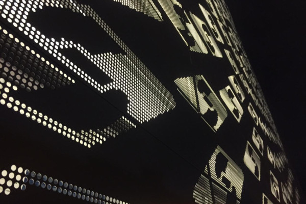 iR Architektur Facade Detail at night, Picturerights © iR Architektur | Picture © Irmi Reiter iR Architektur Facade Detail at night, Picturerights © iR Architektur | Picture © Irmi Reiter