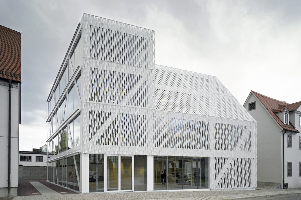 The building in the early modern row of houses, Picturerights © Jens Passoth