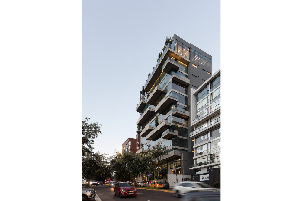 View from the street, Picturerights © MATELIER I Michelle Herrera Architecture Atelier | Picture © JAG Studio
