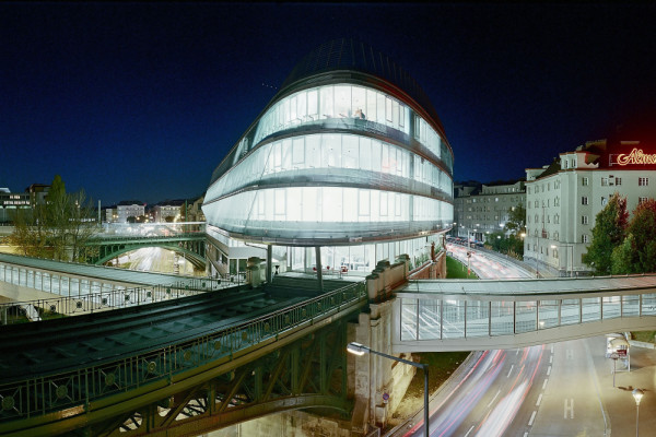 Skyline Spittelau bridge, Picturerights © Architekten Tillner& Willinger | Picture © Rupert Steiner Skyline Spittelau bridge, Picturerights © Architekten Tillner& Willinger | Picture © Rupert Steiner