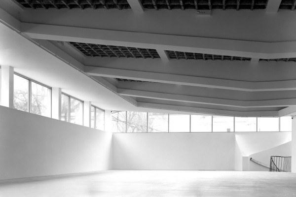 upper exhibition hall with glass-block ceiling.jpg, Picturerights © Biuro Architekt Kaczmarczyk | Picture © Krzysztof Kachel upper exhibition hall with glass-block ceiling.jpg, Picturerights © Biuro Architekt Kaczmarczyk | Picture © Krzysztof Kachel