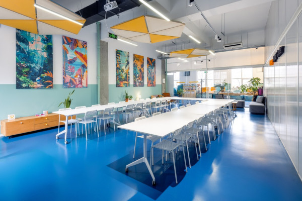 One of the common spaces - dedicated to vocational classes, Picturerights © - | Picture © Cristian Vasile One of the common spaces - dedicated to vocational classes, Picturerights © - | Picture © Cristian Vasile