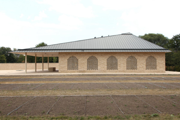 1 Muslimisches_Wasch-und_Gebetshaus_Ansicht aussen.jpeg, Picturerights © Jens Franke 1 Muslimisches_Wasch-und_Gebetshaus_Ansicht aussen.jpeg, Picturerights © Jens Franke