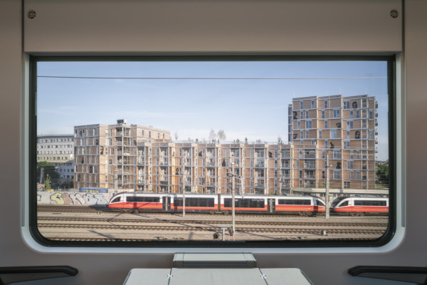 From the train, Picturerights © Aldo Amoretti From the train, Picturerights © Aldo Amoretti